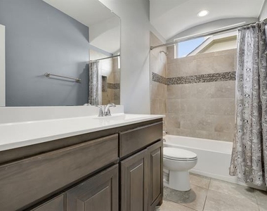 1513 Canary Lane - Photo Thumbnail 21