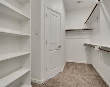 1513 Canary Lane - Photo Thumbnail 18