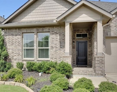1513 Canary Lane - Photo Thumbnail 2