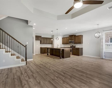 1513 Canary Lane - Photo Thumbnail 12