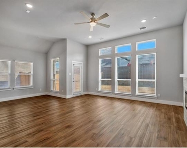 3304 Lake Palestine Road - Photo Thumbnail 5