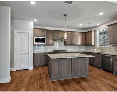 3304 Lake Palestine Road - Photo Thumbnail 8