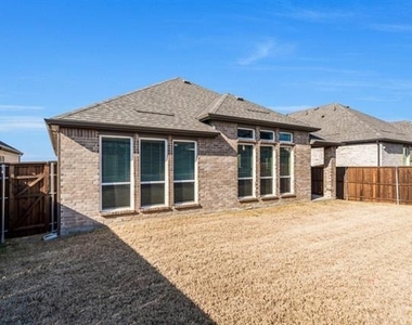 3304 Lake Palestine Road - Photo Thumbnail 20