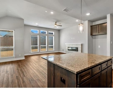 3304 Lake Palestine Road - Photo Thumbnail 10