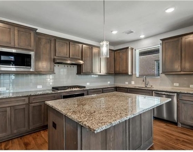 3304 Lake Palestine Road - Photo Thumbnail 7