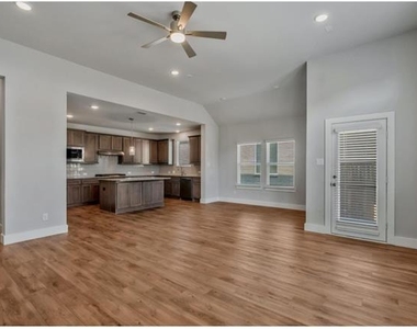 3304 Lake Palestine Road - Photo Thumbnail 2
