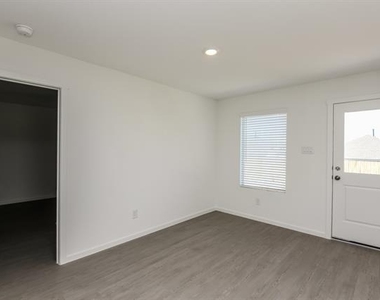 2712 River Knoll Lane - Photo Thumbnail 7