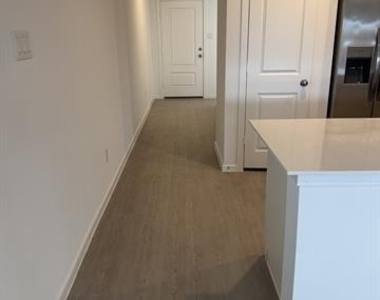 600 Sandhill Crane Lane - Photo Thumbnail 2