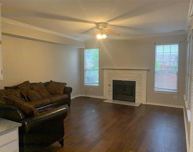 7508 Crested Butte Drive - Photo Thumbnail 3