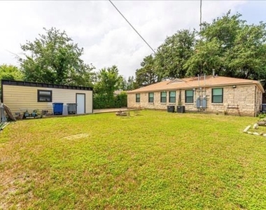 4920 W University Boulevard - Photo Thumbnail 10