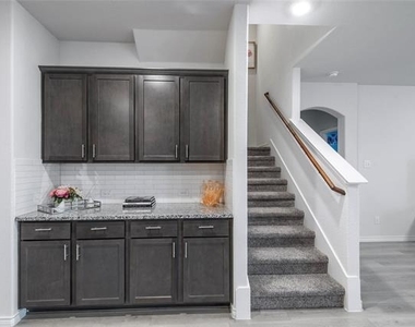 3008 Evergreen Trail - Photo Thumbnail 29