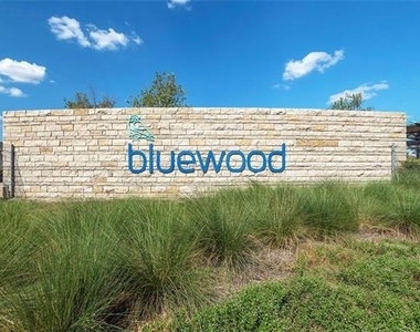 3008 Evergreen Trail - Photo Thumbnail 35