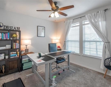 3008 Evergreen Trail - Photo Thumbnail 22