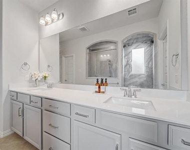 1144 Western Yarrow Avenue - Photo Thumbnail 19