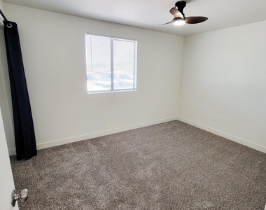 6203 E Glencove Street - Photo Thumbnail 20