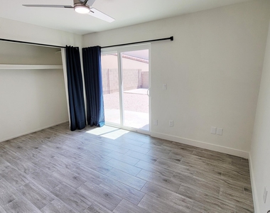 6203 E Glencove Street - Photo Thumbnail 16