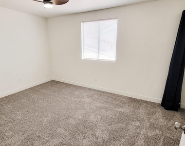 6203 E Glencove Street - Photo Thumbnail 25