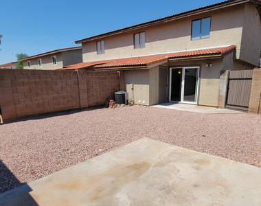6203 E Glencove Street - Photo Thumbnail 33
