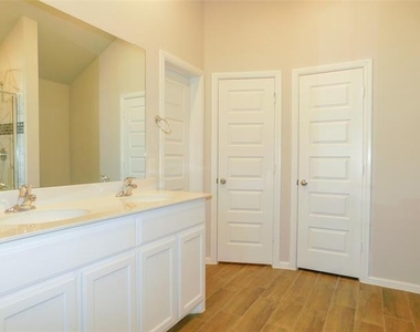 14017 Earlham Street - Photo Thumbnail 14
