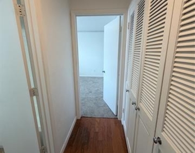 5818 E University Boulevard - Photo Thumbnail 7