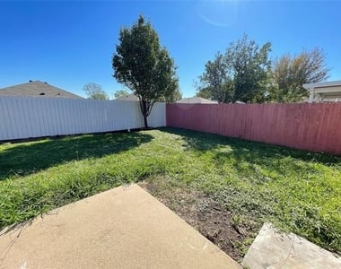 1253 Rosedale Springs Lane - Photo Thumbnail 17
