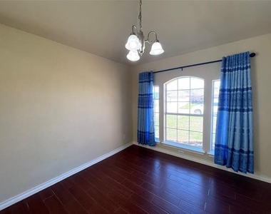 1253 Rosedale Springs Lane - Photo Thumbnail 4