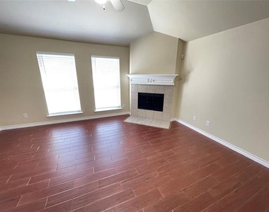 1253 Rosedale Springs Lane - Photo Thumbnail 9
