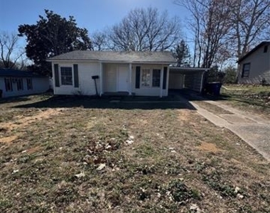 214 E Acheson Street - Photo Thumbnail 4