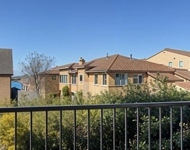 1805 Signal Ridge Place - Photo Thumbnail 14