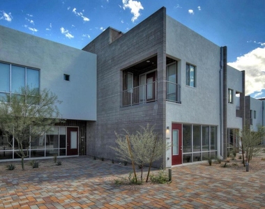 4700 N 40th Street - Photo Thumbnail 13