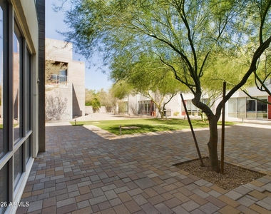 4700 N 40th Street - Photo Thumbnail 14