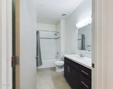 4700 N 40th Street - Photo Thumbnail 16