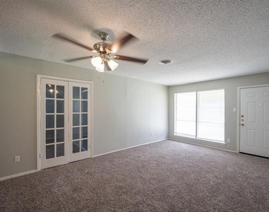 3057 Dogwood Drive - Photo Thumbnail 8