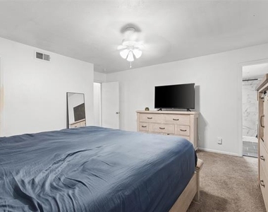130 Blue Sky Drive - Photo Thumbnail 15