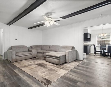 130 Blue Sky Drive - Photo Thumbnail 13