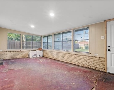 130 Blue Sky Drive - Photo Thumbnail 22