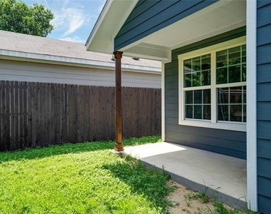 1739 Mcbroom Street - Photo Thumbnail 21