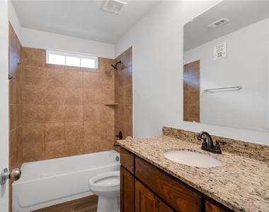 1739 Mcbroom Street - Photo Thumbnail 7