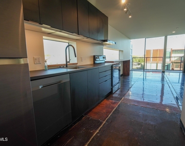 1436 S Terrace Road - Photo Thumbnail 2