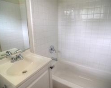 3023 Topaz Lane - Photo Thumbnail 8