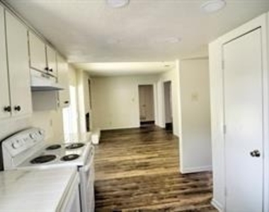 3023 Topaz Lane - Photo Thumbnail 5