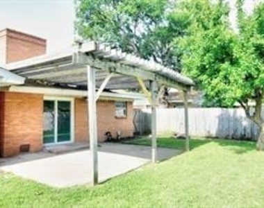 3023 Topaz Lane - Photo Thumbnail 1