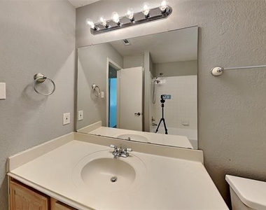 260 Rancho Grande Trail - Photo Thumbnail 16