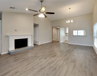 4208 Staghorn Circle N - Photo Thumbnail 1