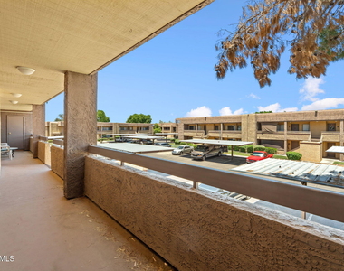 3601 W Tierra Buena Lane - Photo Thumbnail 22
