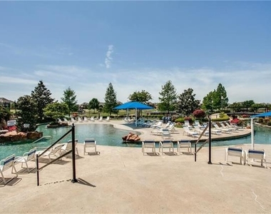 4193 Victory Drive - Photo Thumbnail 31