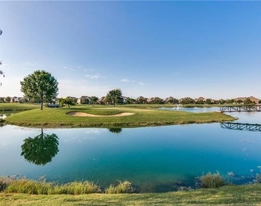 4193 Victory Drive - Photo Thumbnail 33