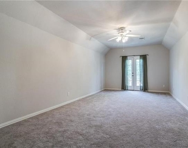 4193 Victory Drive - Photo Thumbnail 23