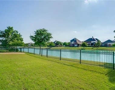 4193 Victory Drive - Photo Thumbnail 26