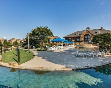 4193 Victory Drive - Photo Thumbnail 32